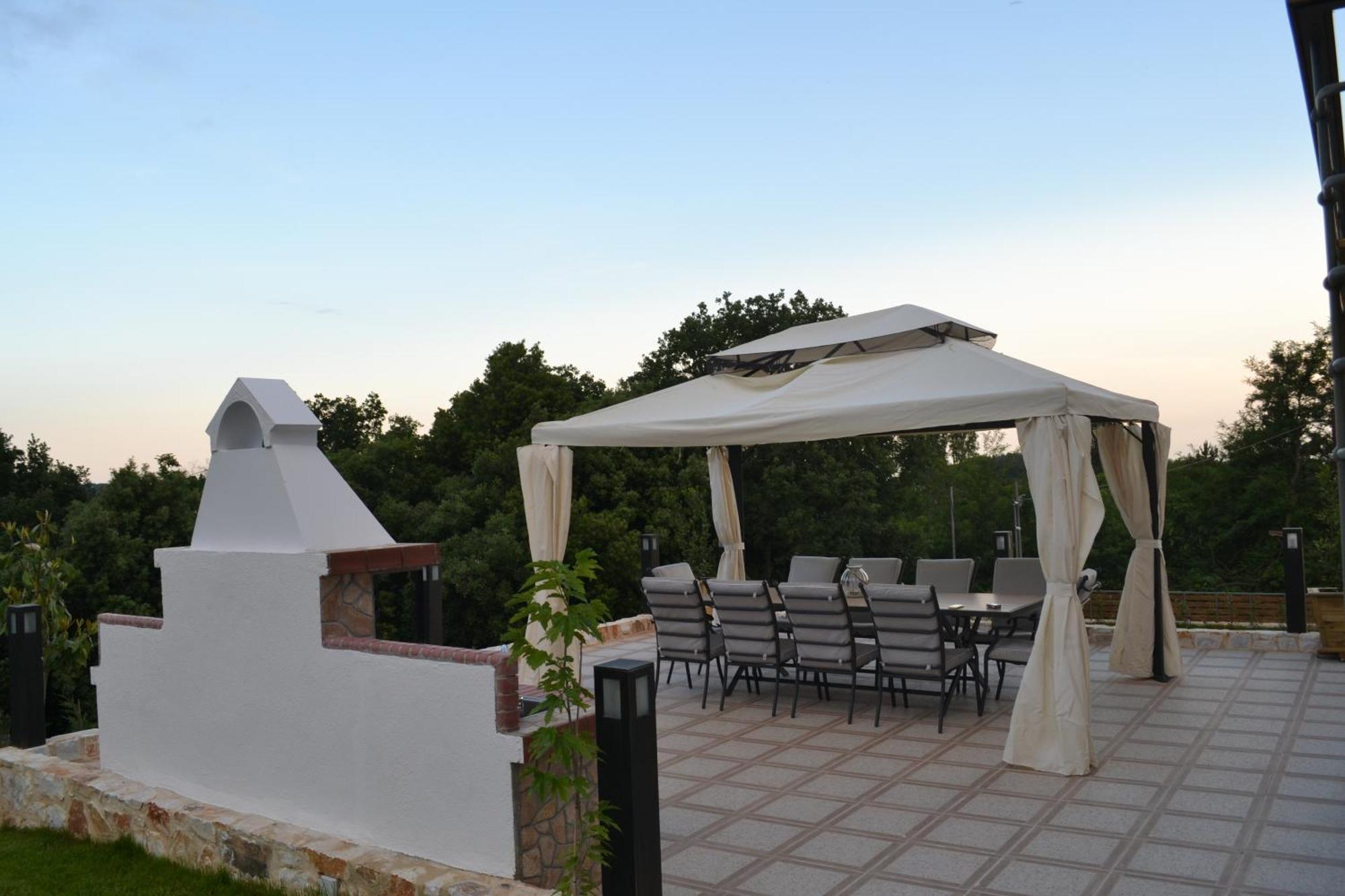 Evmorfes Villas Polýgyros Esterno foto