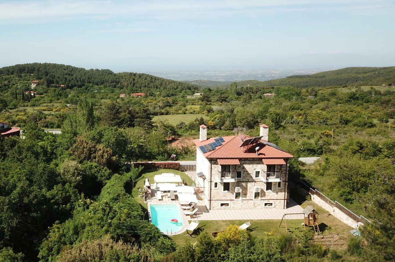 Evmorfes Villas Polýgyros Esterno foto
